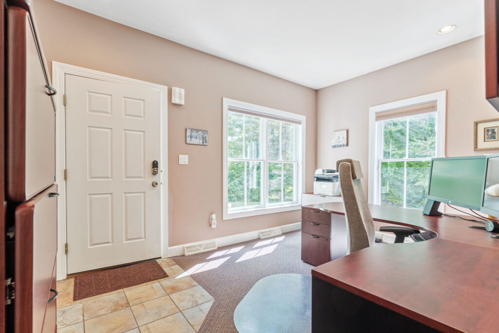 6256 Empire - Inlaw Suite-4